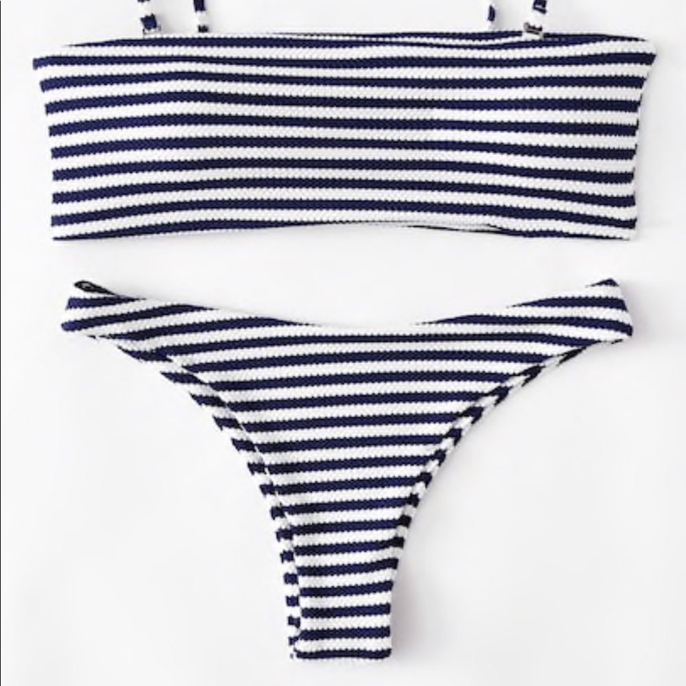 Thong stripped black and white bikini